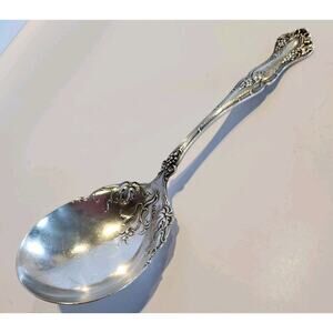 ROGERS BROS Antique GRAPE XS Triple Silverplate Berry / Dessert Spoon 1847